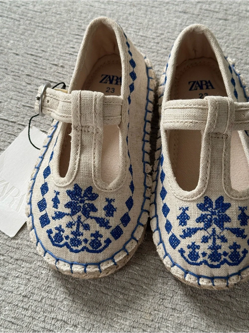 Zara Kids Beige Embroidered Espadrilles - Size 23 Toddler